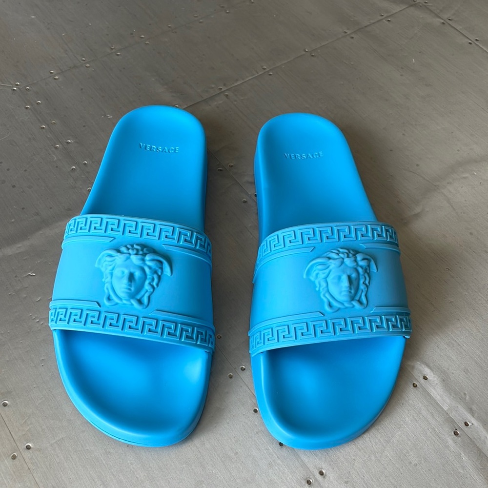 Versace mens sky blue rubber pvc Medusa slides sandals flats sz 42